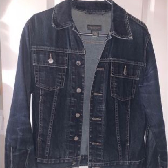 Banana Republic Denim Jacket - Picture 2 of 4